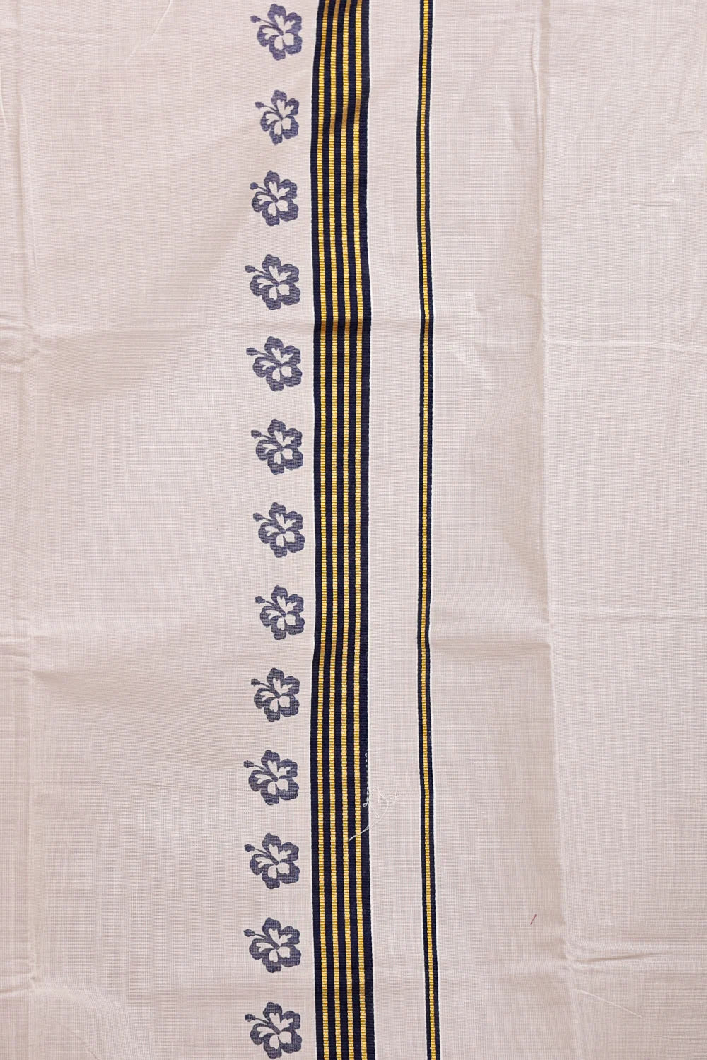 Off White Cotton Set Mundu - Seematti