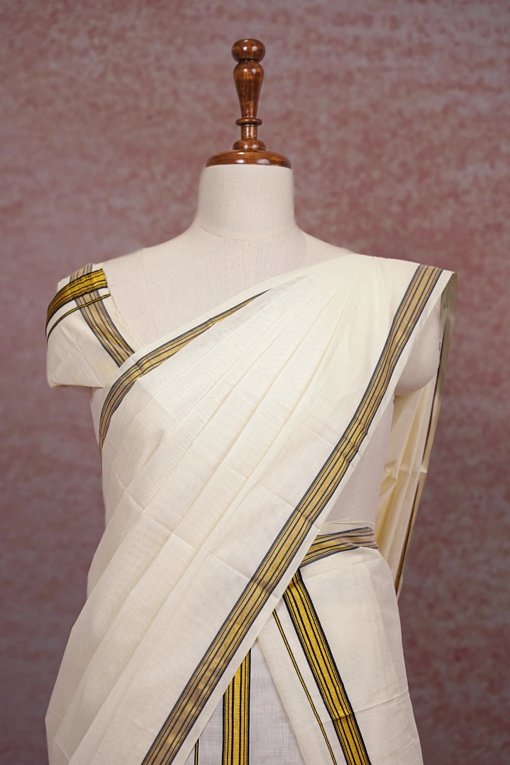Off White Cotton Set Mundu - Seematti
