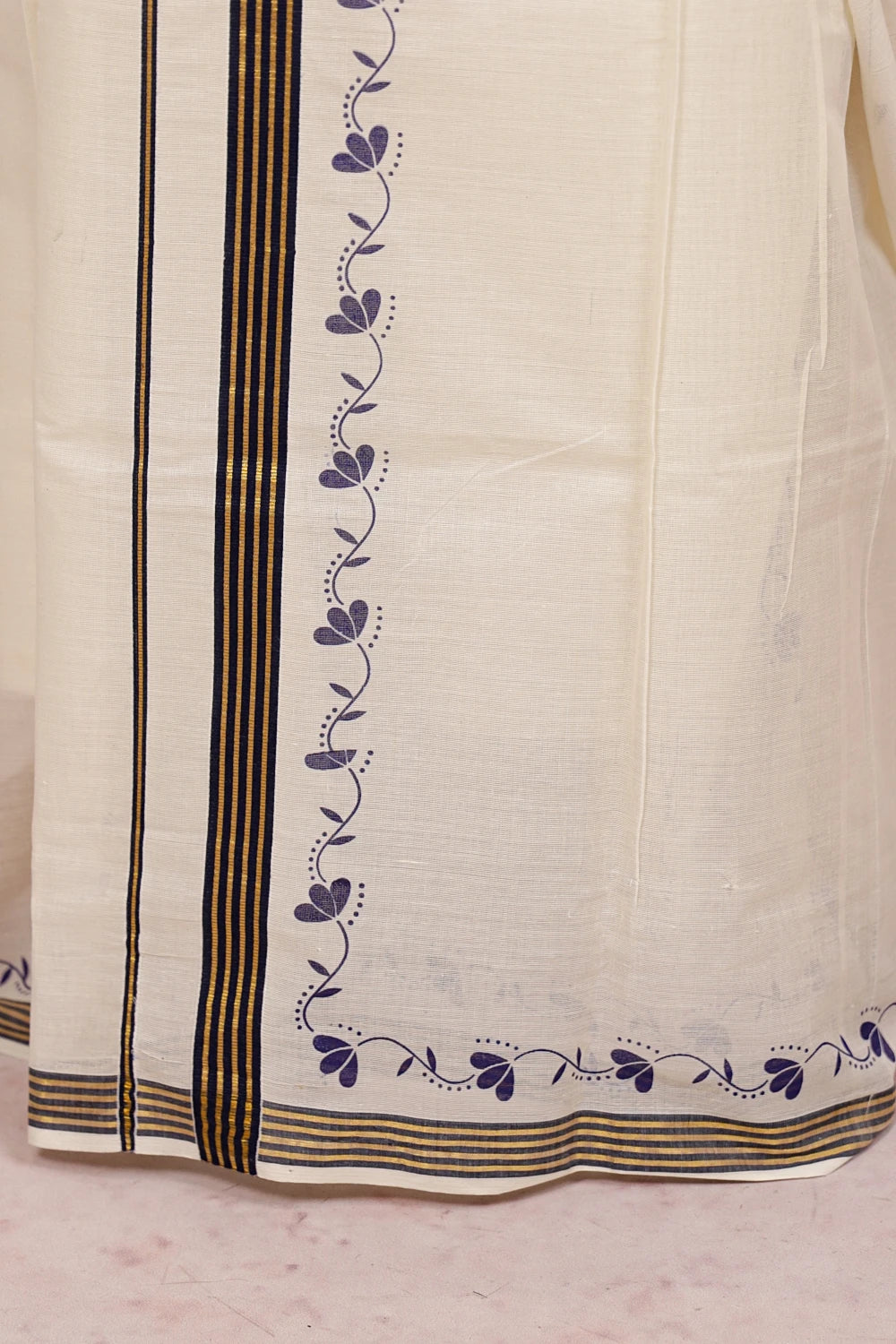 Off White Cotton Set Mundu - Seematti