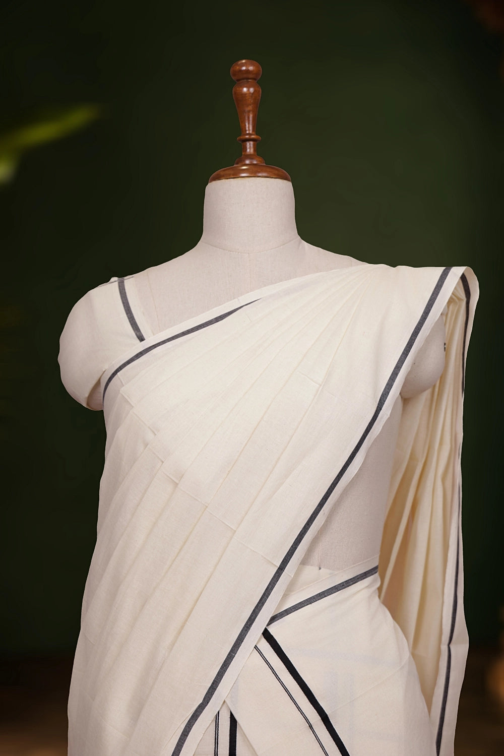 Off White Cotton Set Mundu - Seematti