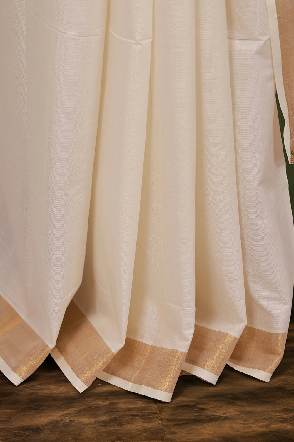 Off White Cotton Zari And Thread Work Kerala Saree With Golden Border - Seematti