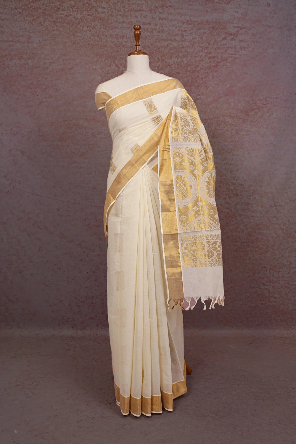 Off White Kerala Cotton Saree - Seematti