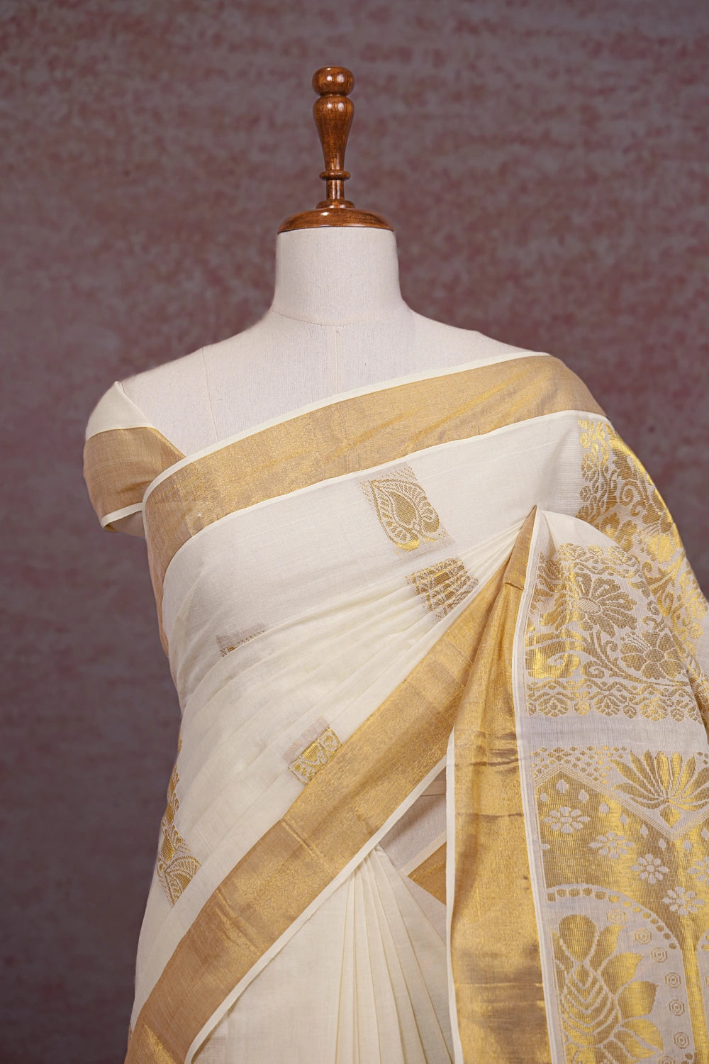 Off White Kerala Cotton Saree - Seematti
