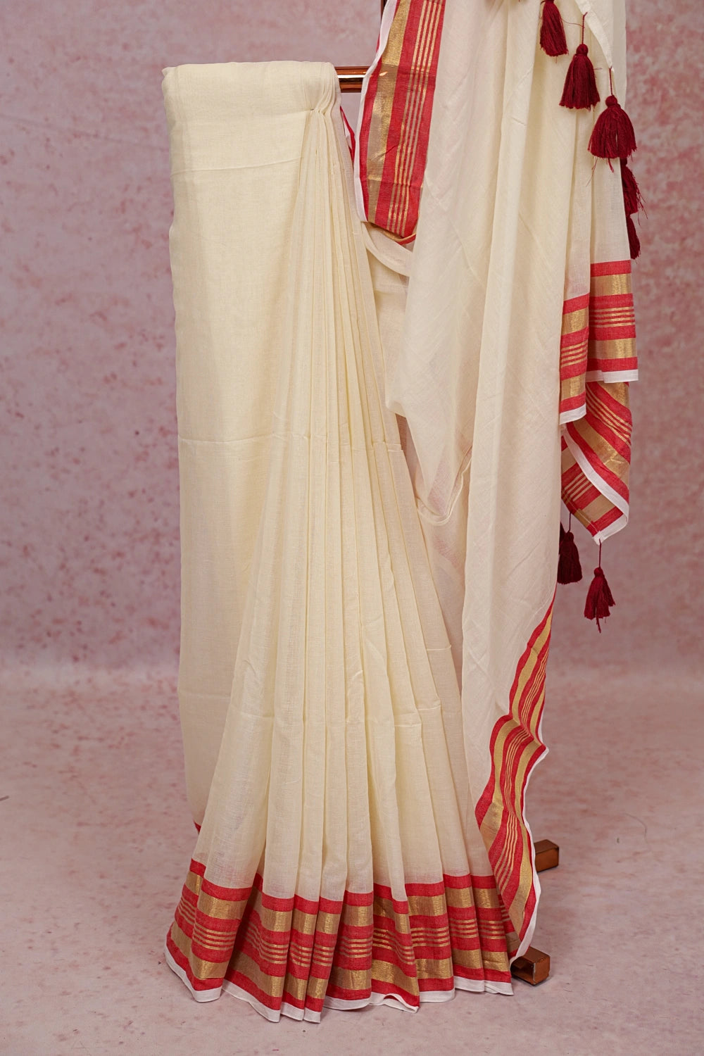 Off White Mul Cotton Kerala Saree - Seematti