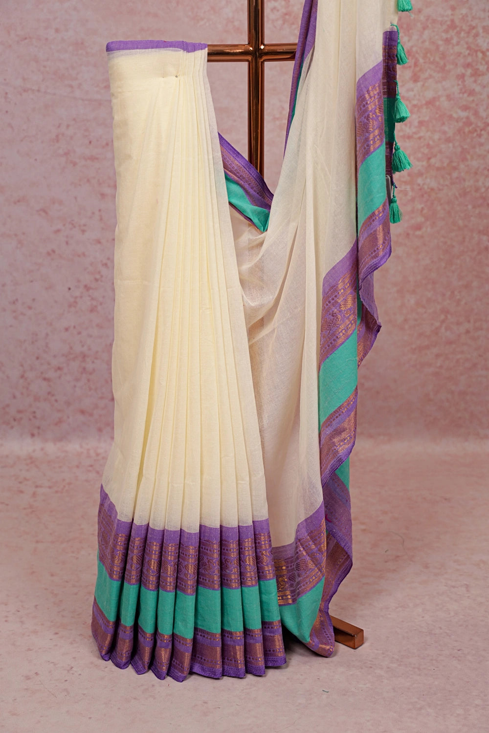 Off White Mul Cotton Kerala Saree - Seematti