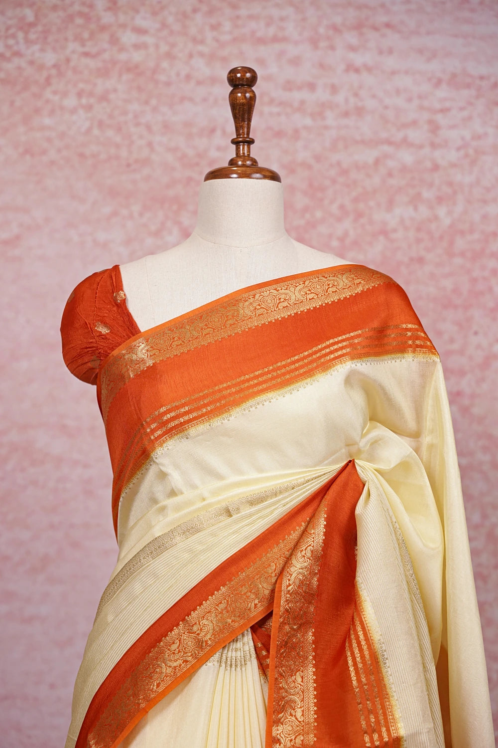 Off White Semi Banarasi Saree - Seematti