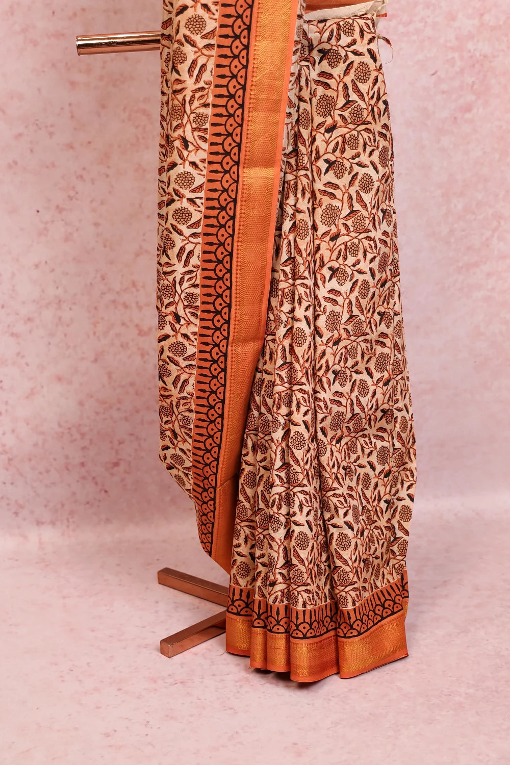 Off White Semi Chanderi Saree