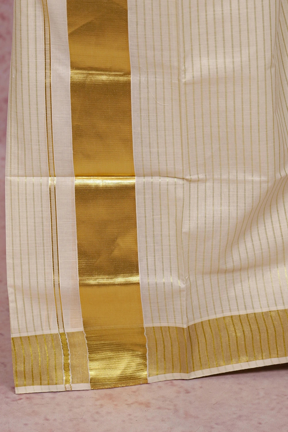 Off white Cotton Set Mundu - Seematti