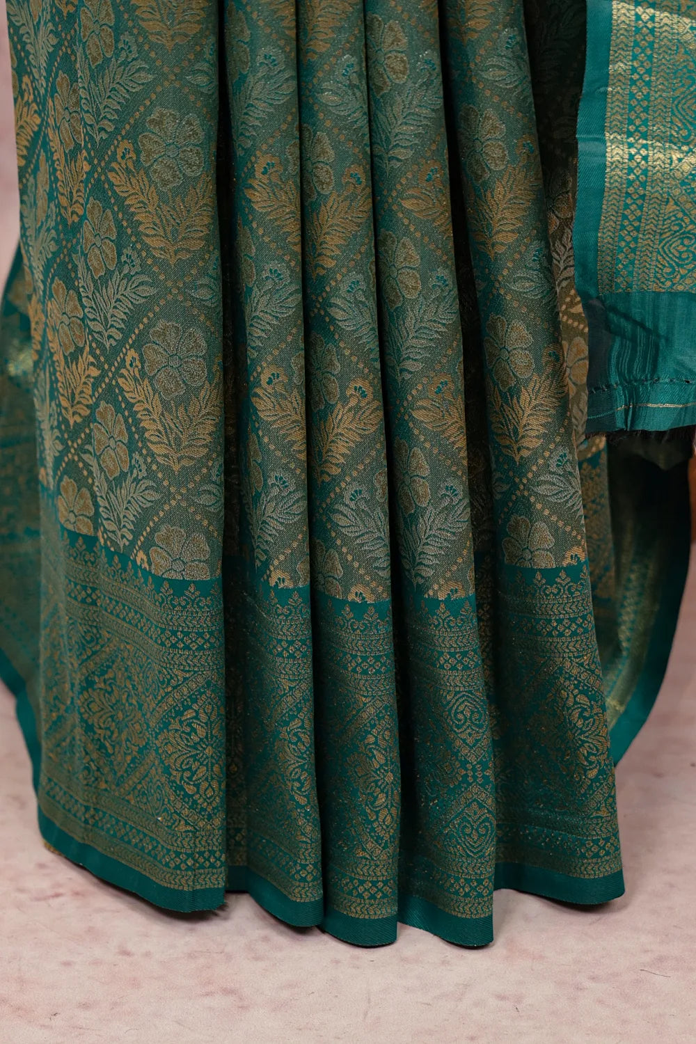 Peacock Green Semi Tissue Saree - Seematti