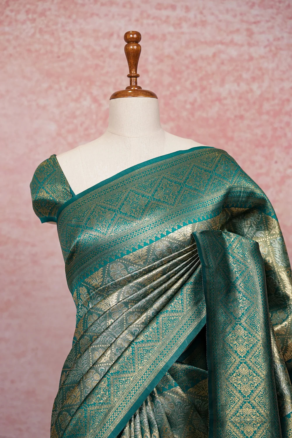 Peacock Green Semi Tissue Saree - Seematti