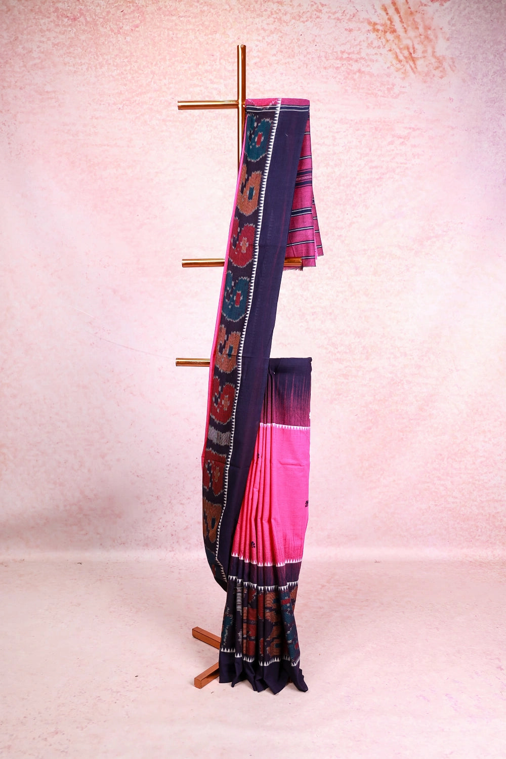 Pink And Purple Cotton Thread Design Saree With Without Border - Seematti