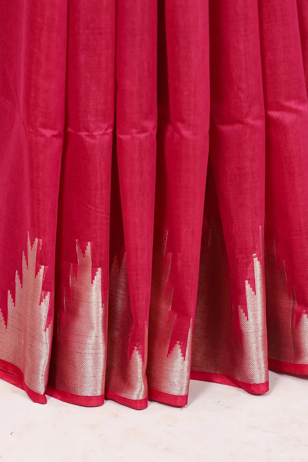 Pinkish Red Cotton Silk Saree - Seematti