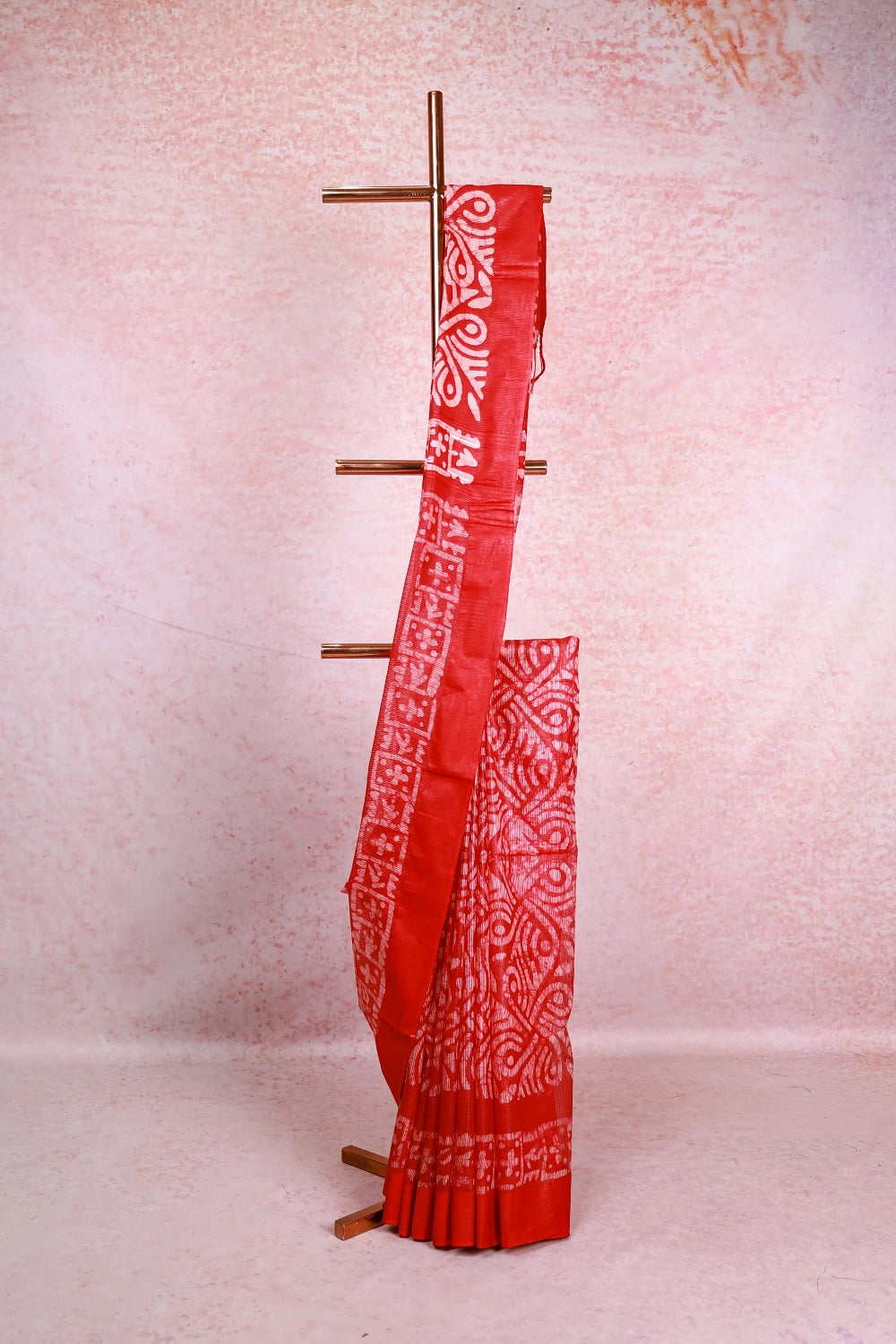 Red Cotton Kota Bathik Print Saree With Plain Border - Seematti