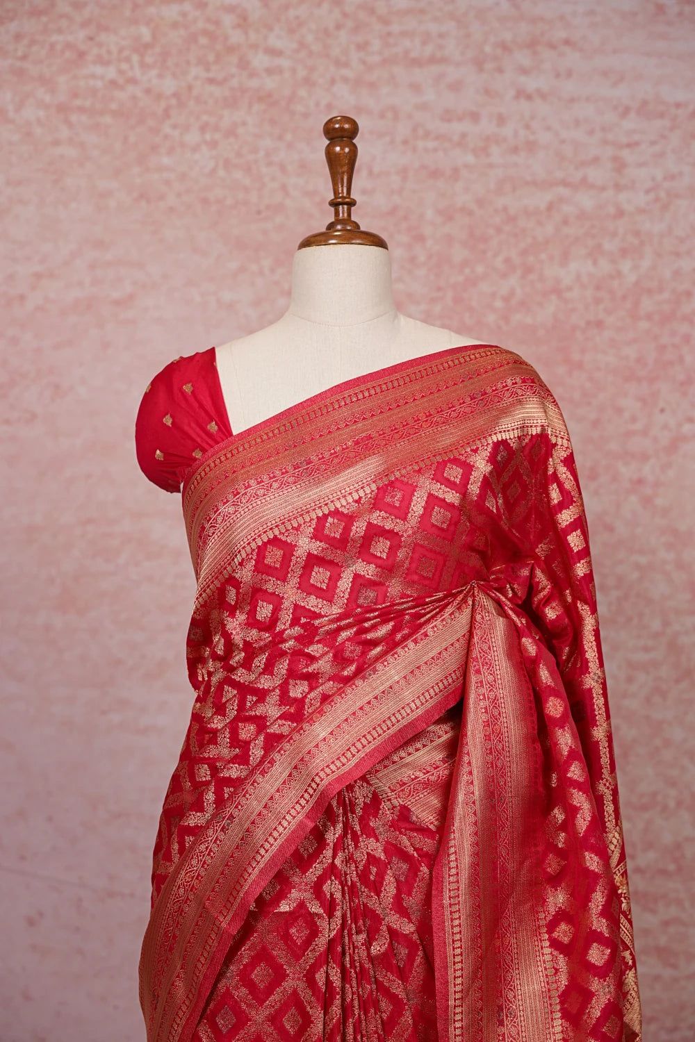 Red Semi Banarasi Saree - Seematti