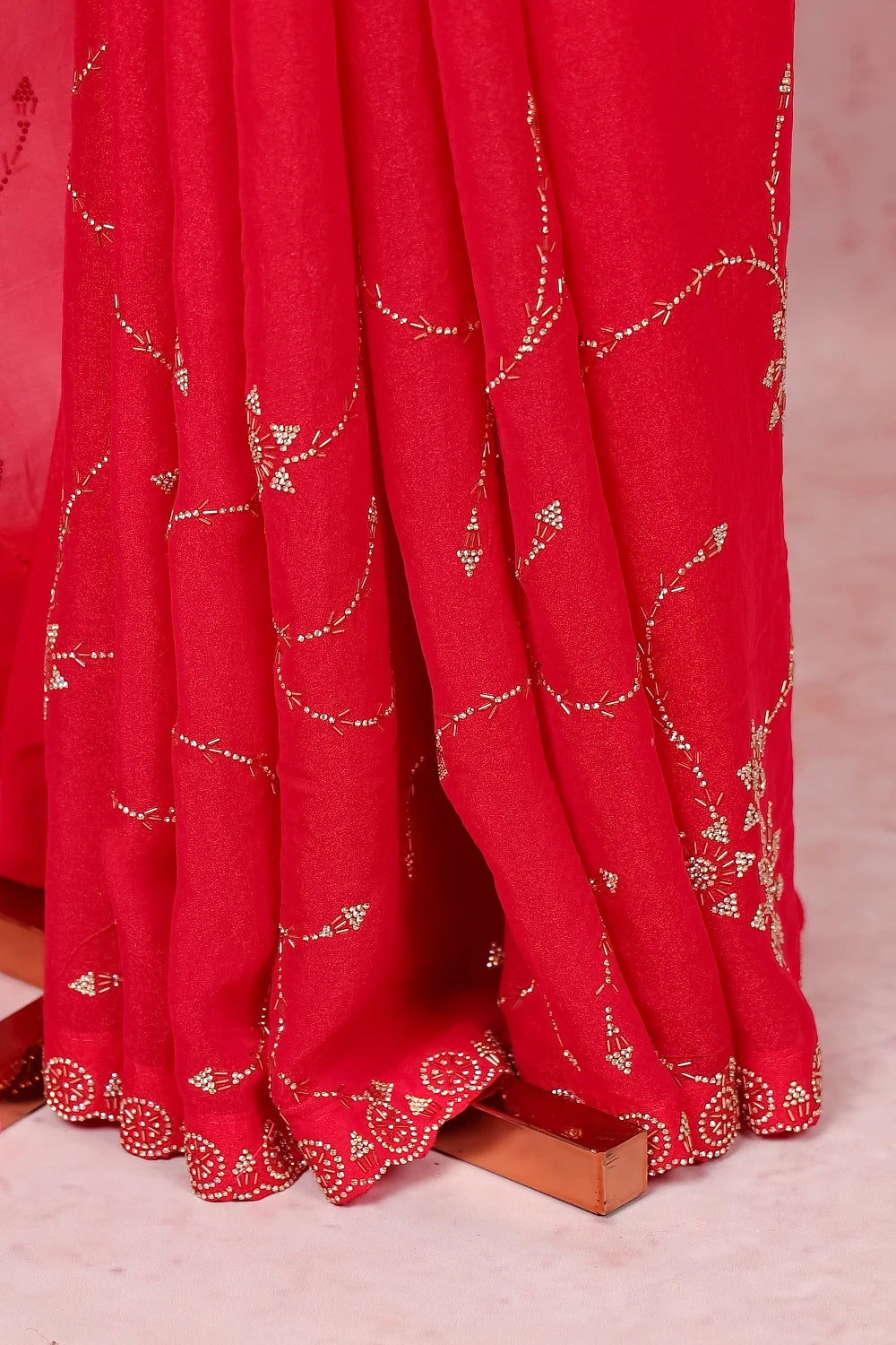 Red Semi Organza Saree Saree With Unstiched Blouse Piece - Seematti