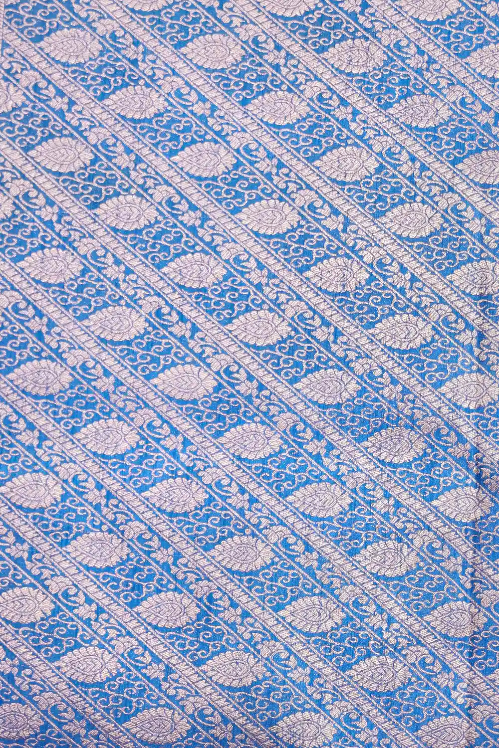 Vadamulla Semi Silk Saree