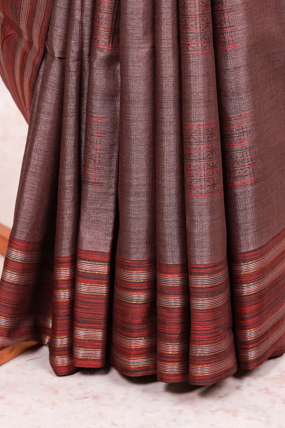 Wine Tussar Silk Saree - Seematti
