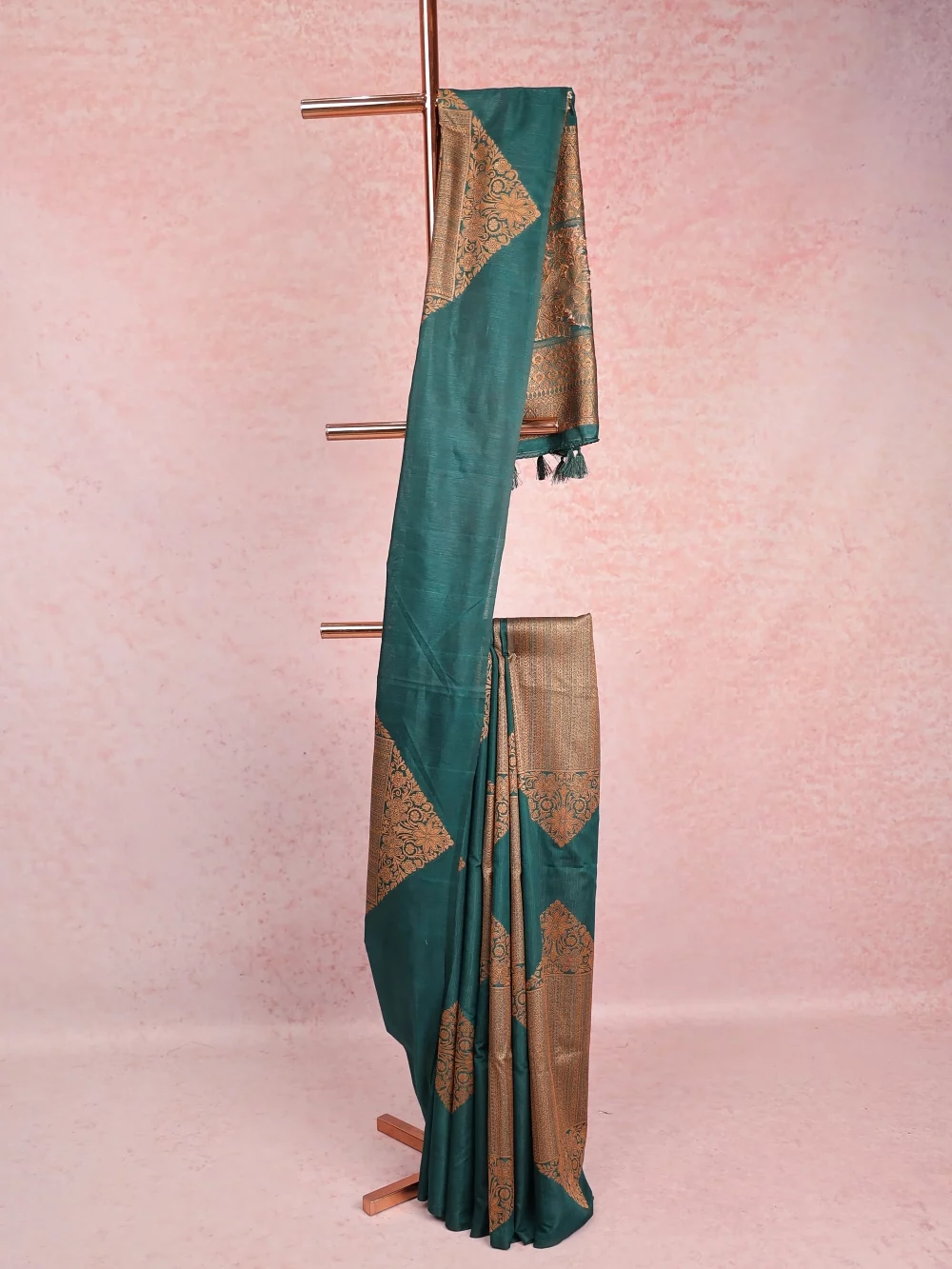 Bottle Green Semi Jute Saree