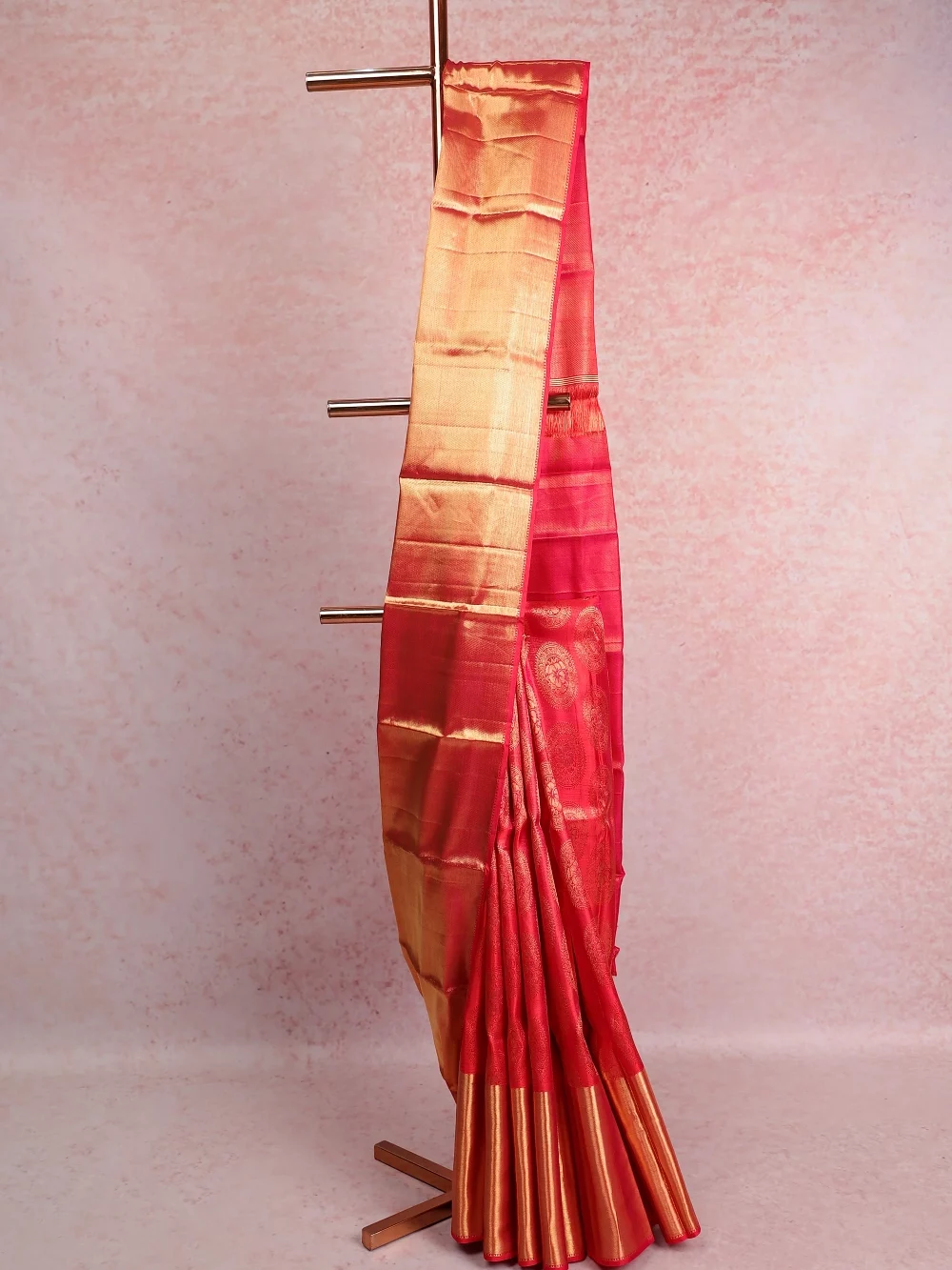Reddish Pink Kancheepuram Silk Saree