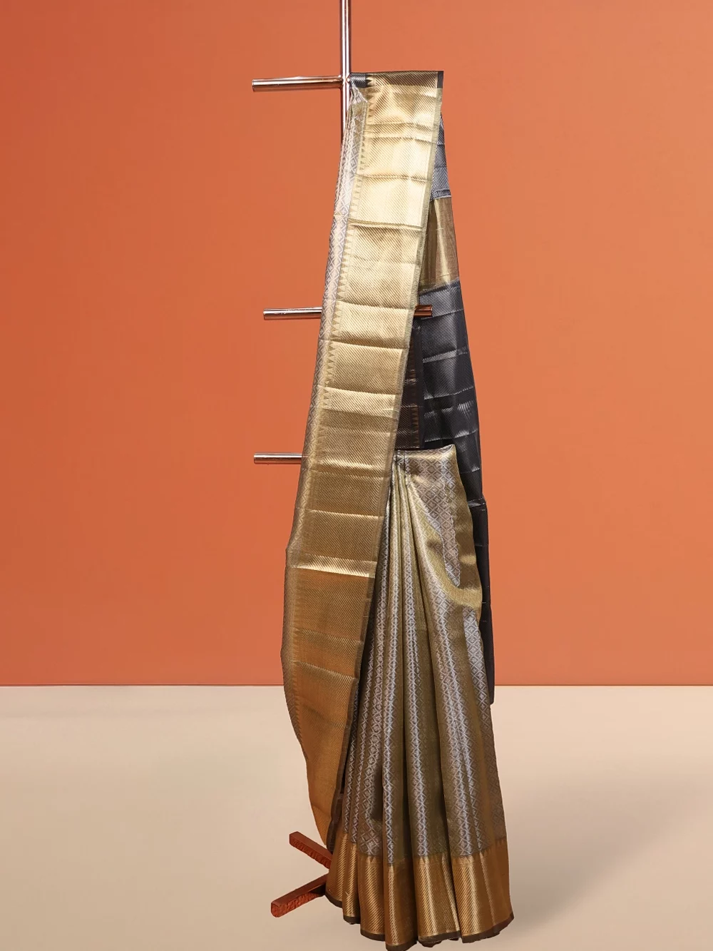 Gold Silver Semi Tissue Saree