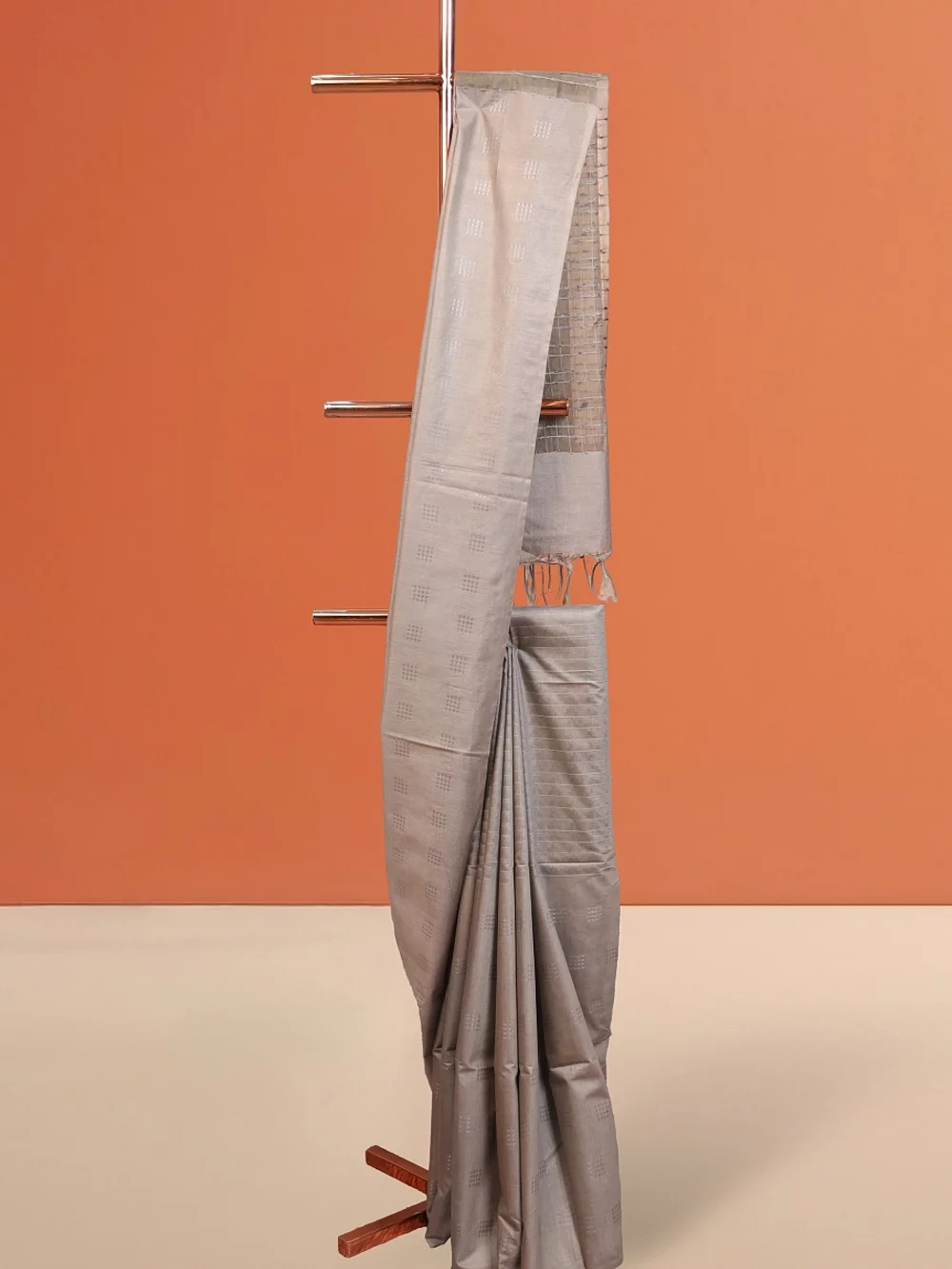 Grey Semi Tussar Saree