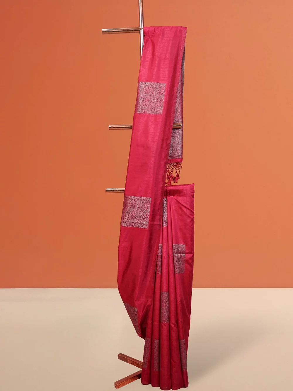 Wine Red Semi Jute Saree