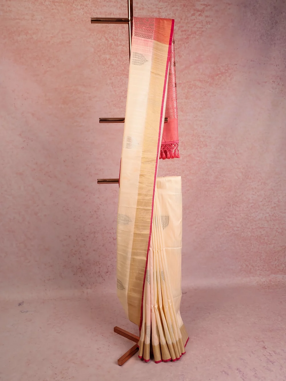 Off White Semi Jute Saree