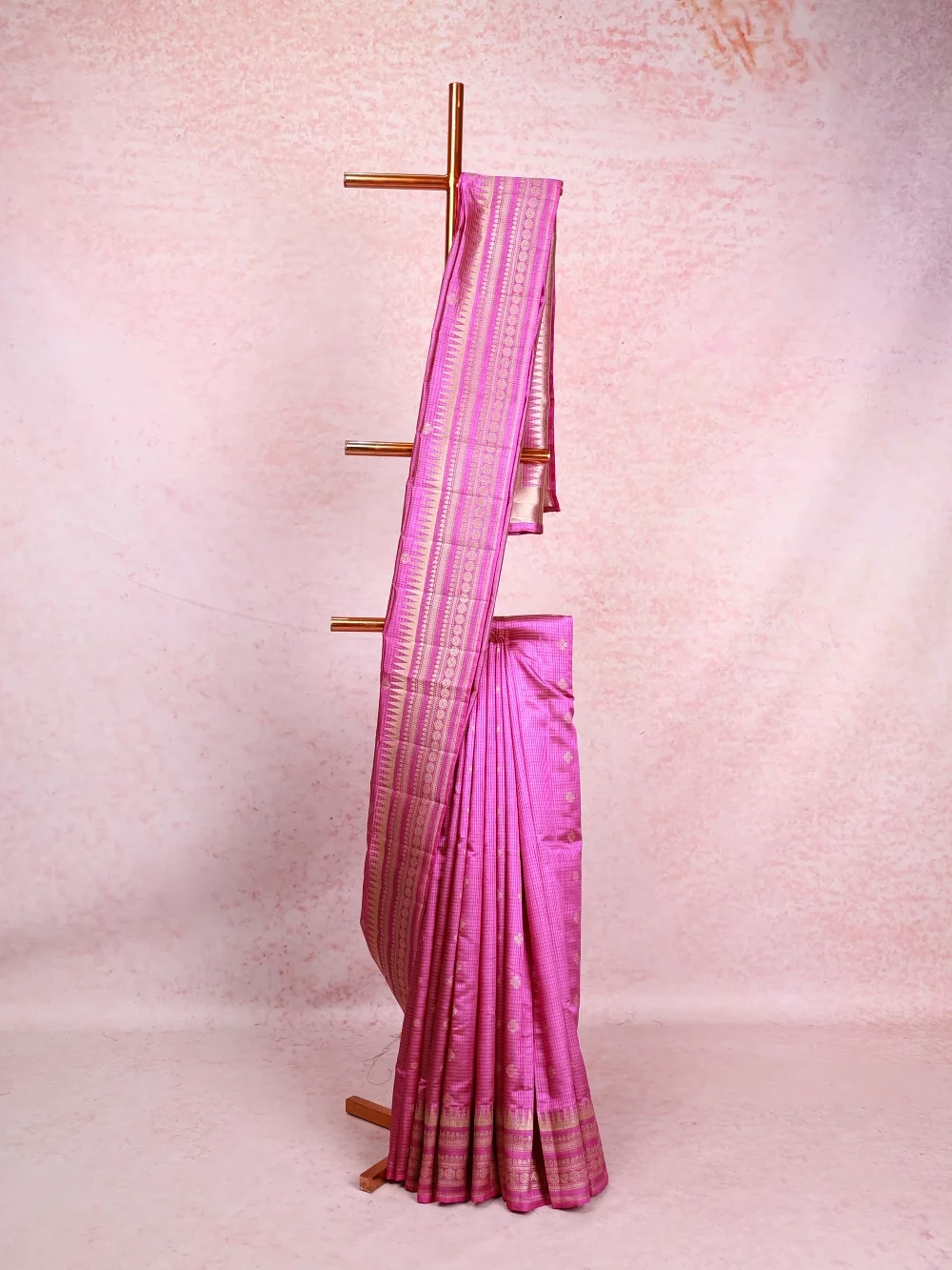 Dark Lavender Semi Jute Saree