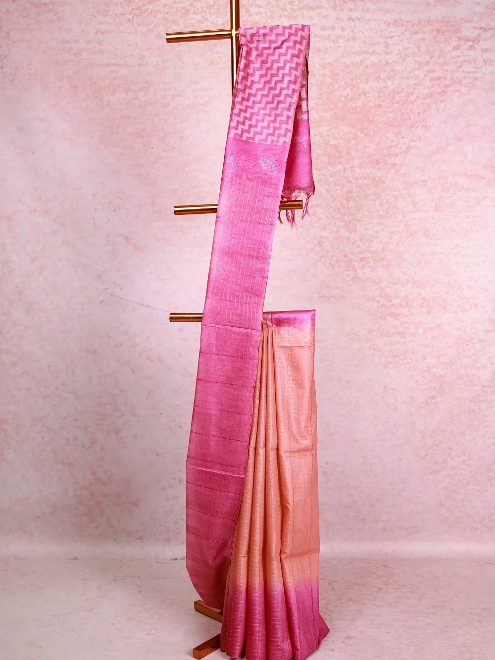Light Magenta Semi Tussar Saree