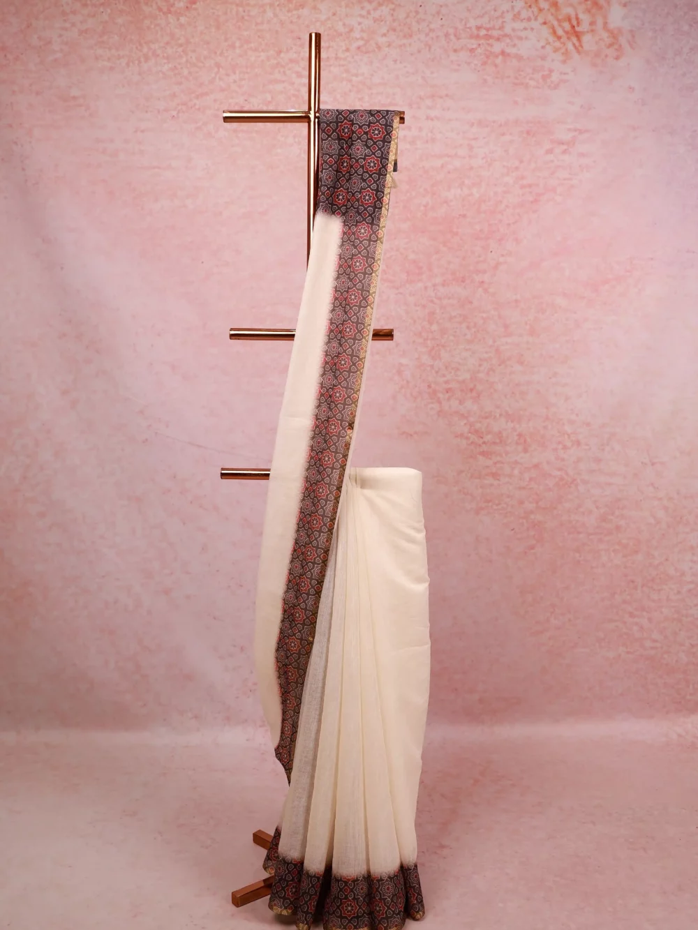 Off White Semi Linen Kerala Saree