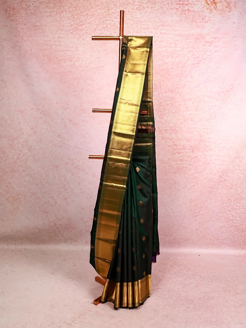 Bottle Green Kancheepuram Silk Saree