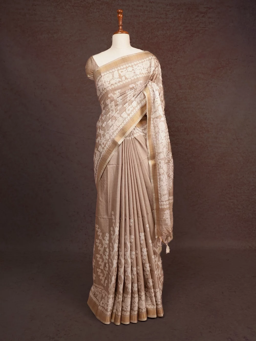 Chikku Color Semi Tussar Saree