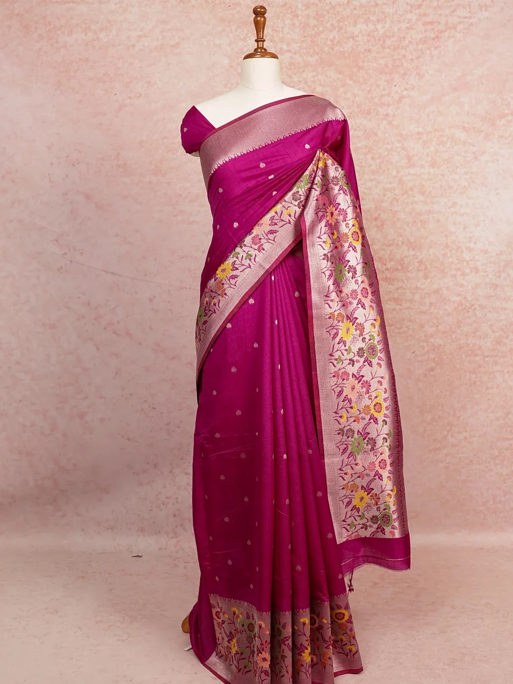 Vadamulla Colour Semi Jute Saree