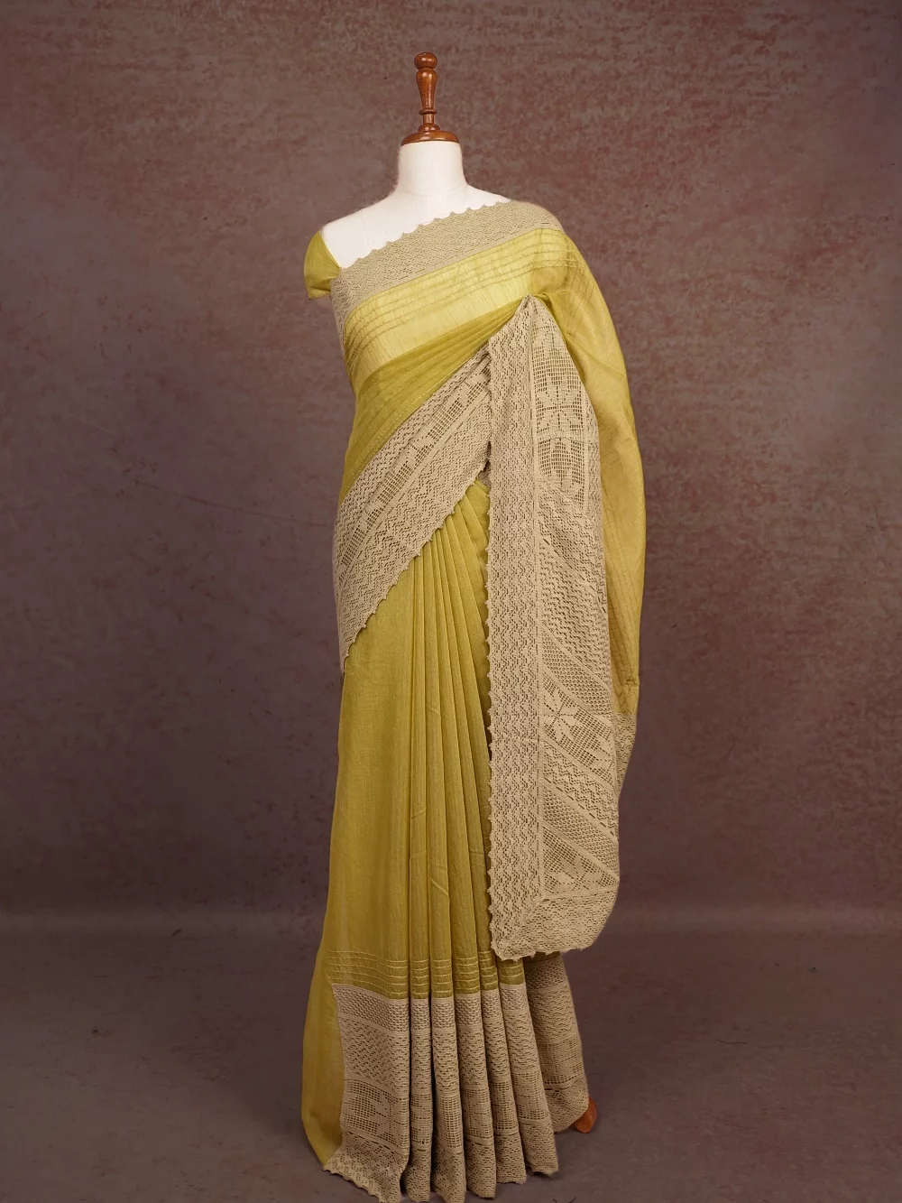 Yellowish Green Semi Organza Saree