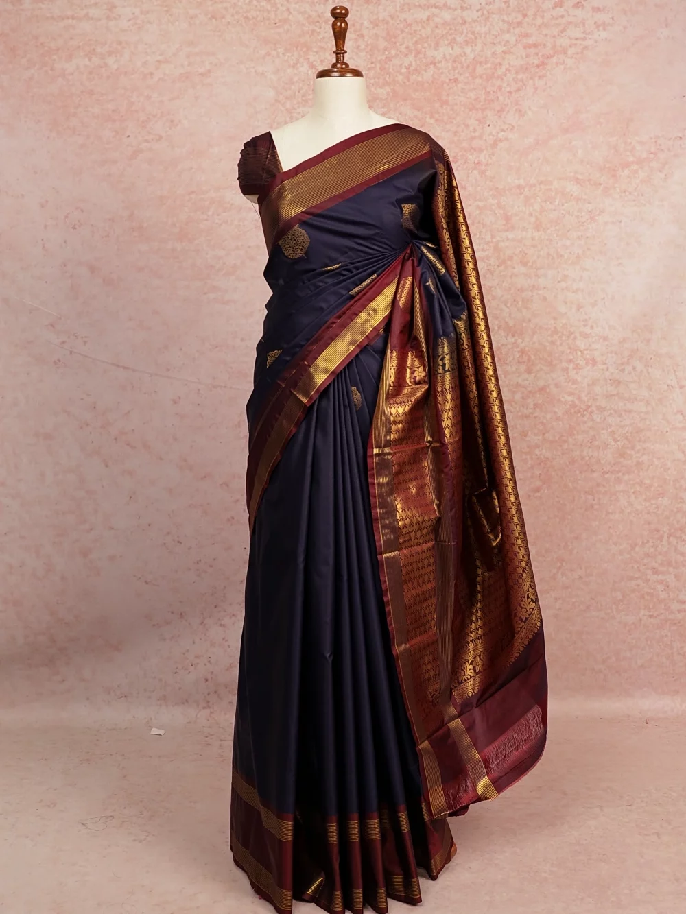 Navy Blue Semi Kanchi Soft Silk Saree