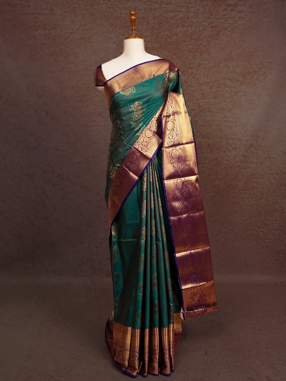 Peacock Green Semi Kanchi Soft Silk Saree