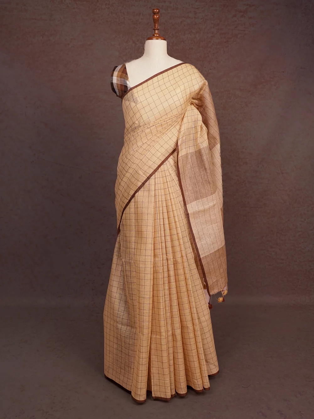 Cream Linen Saree