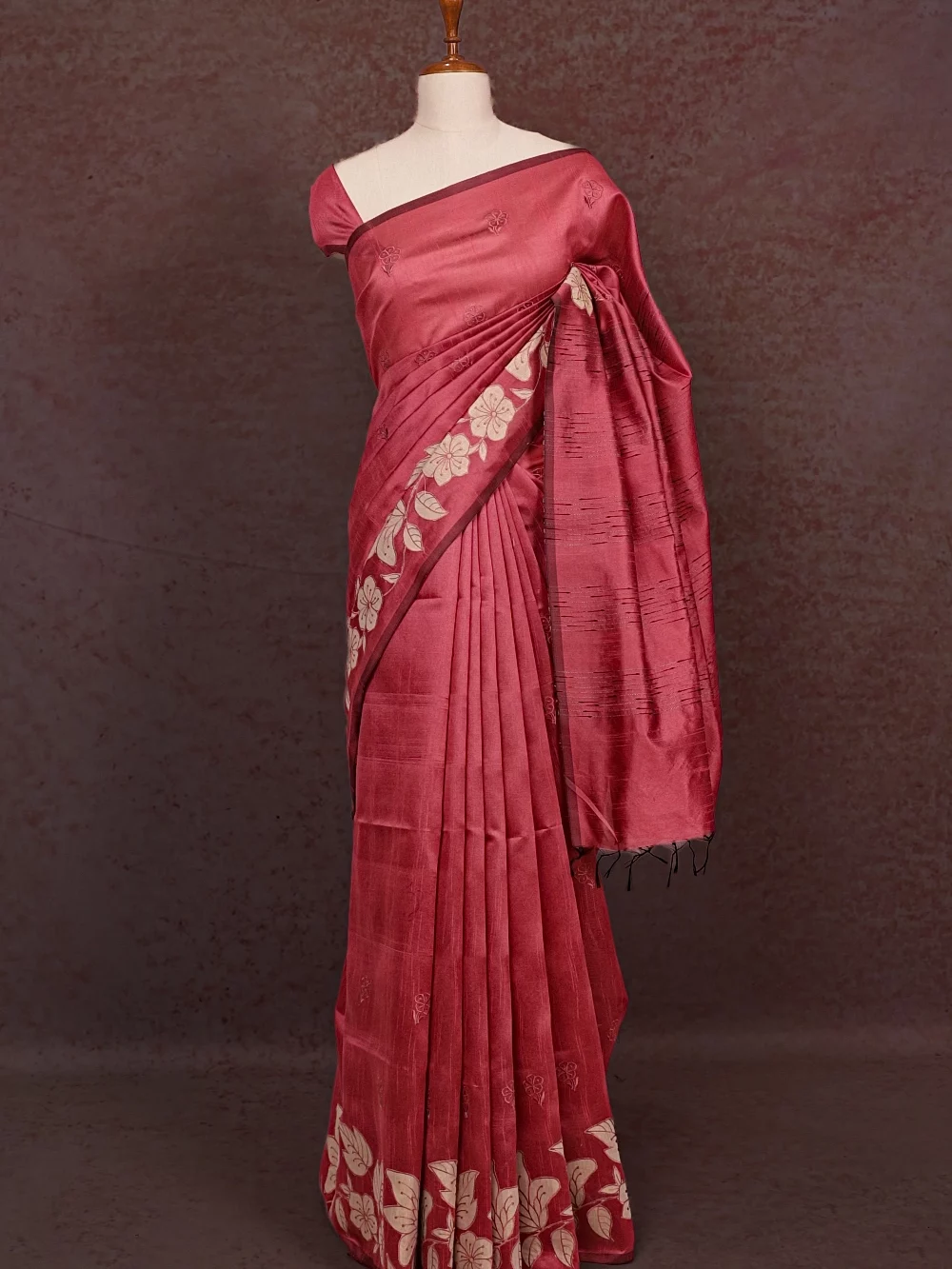 Onion Pink Semi Jute Saree