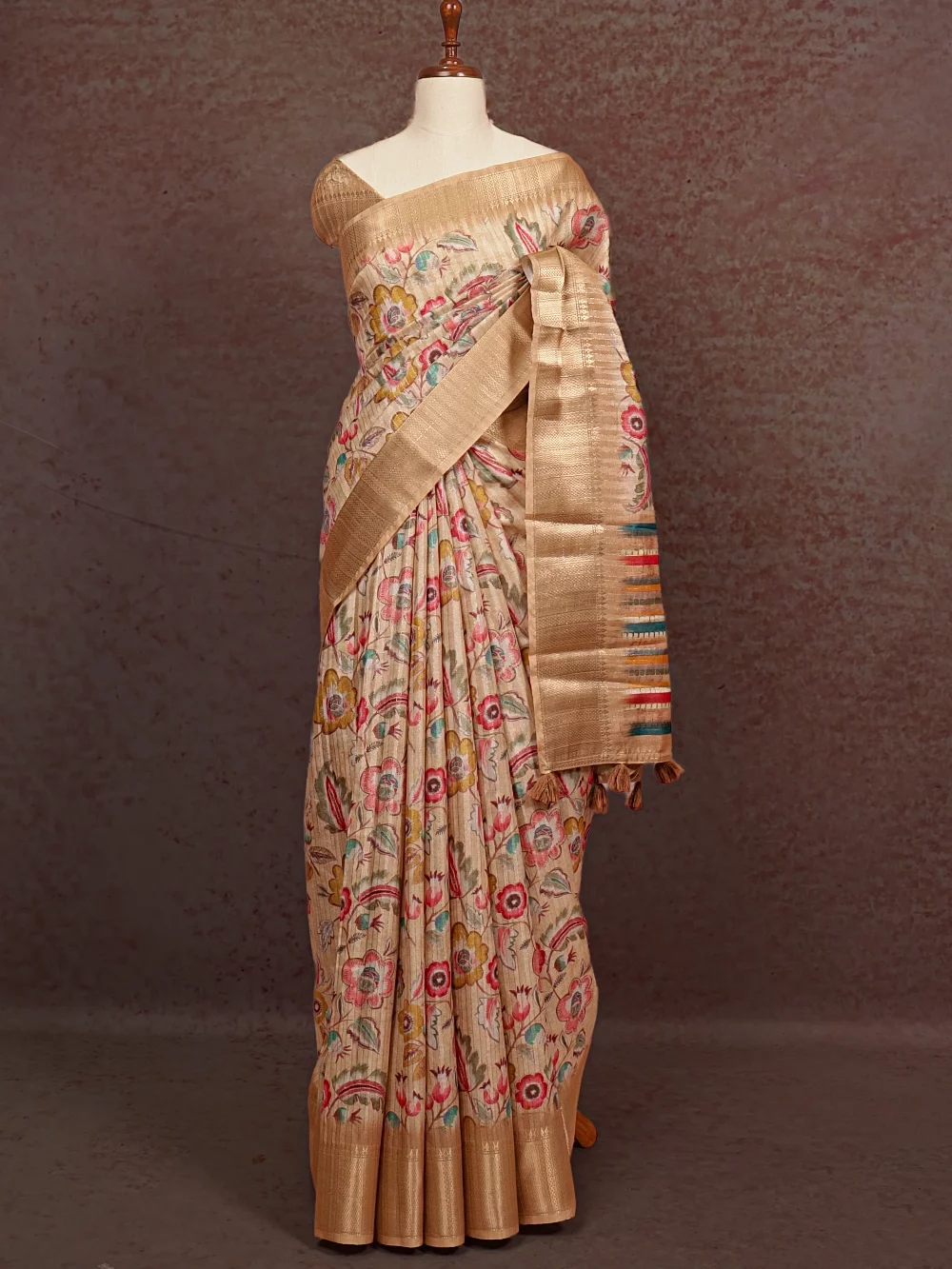 Chikku Colour Semi Silk Saree