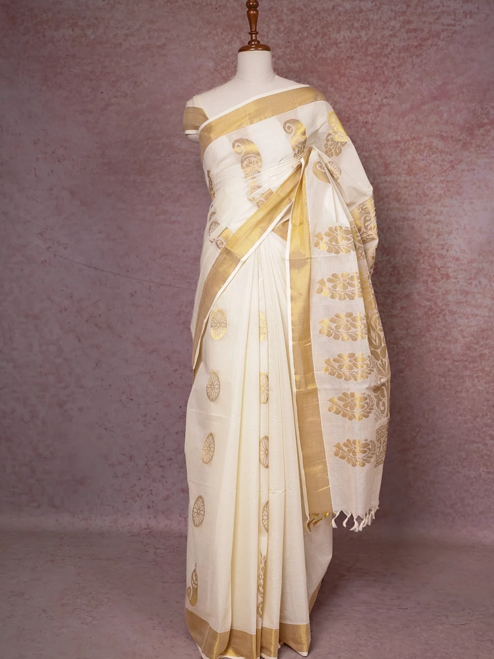 Off White Cotton Kerala Saree